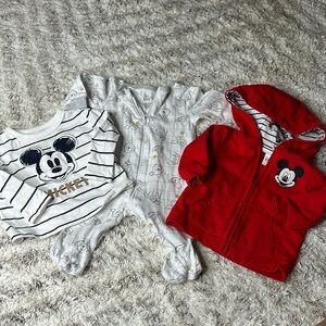 3M Disney Mickey Mouse T-Shirt and hoodie, Winnie the Pooh sleepers